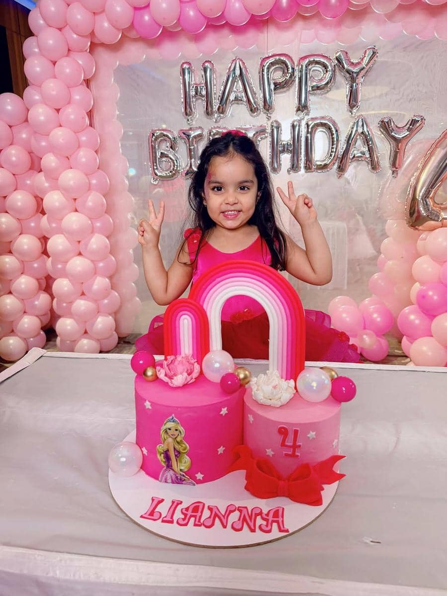 anak Debina Bonnerjee