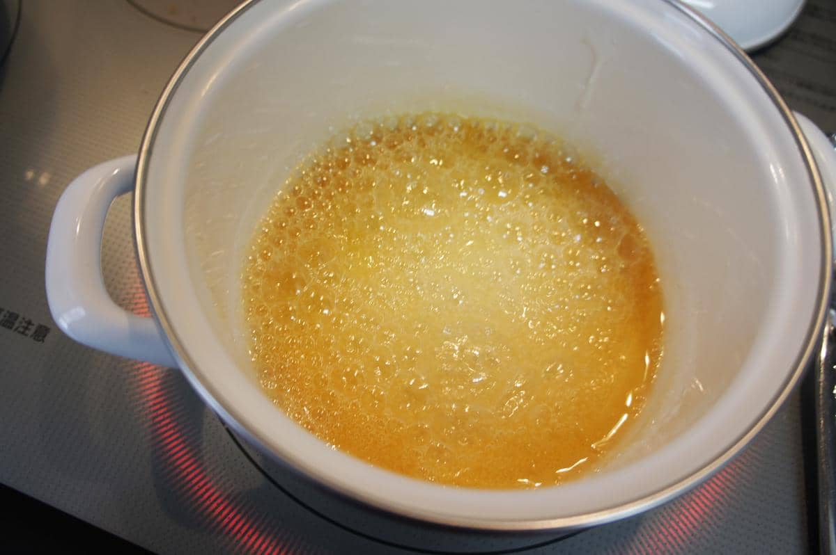 ilustrasi membuat karamel