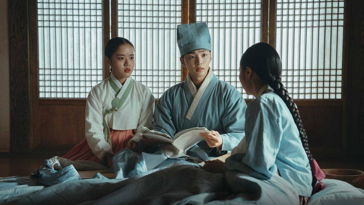 cuplikan drakor Poong, The Joseon Psychiatrist 2 (2023)