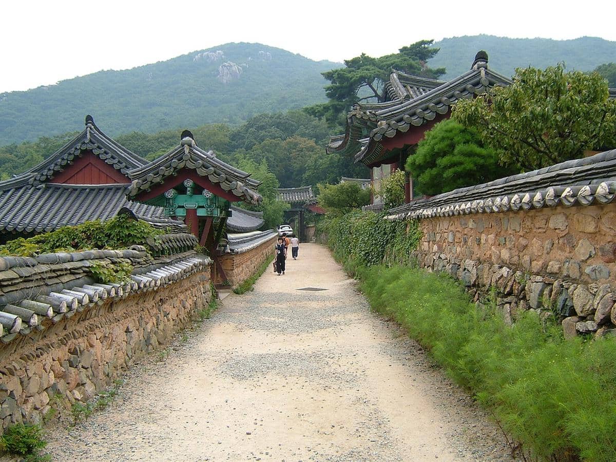 potret Beomeosa Temple