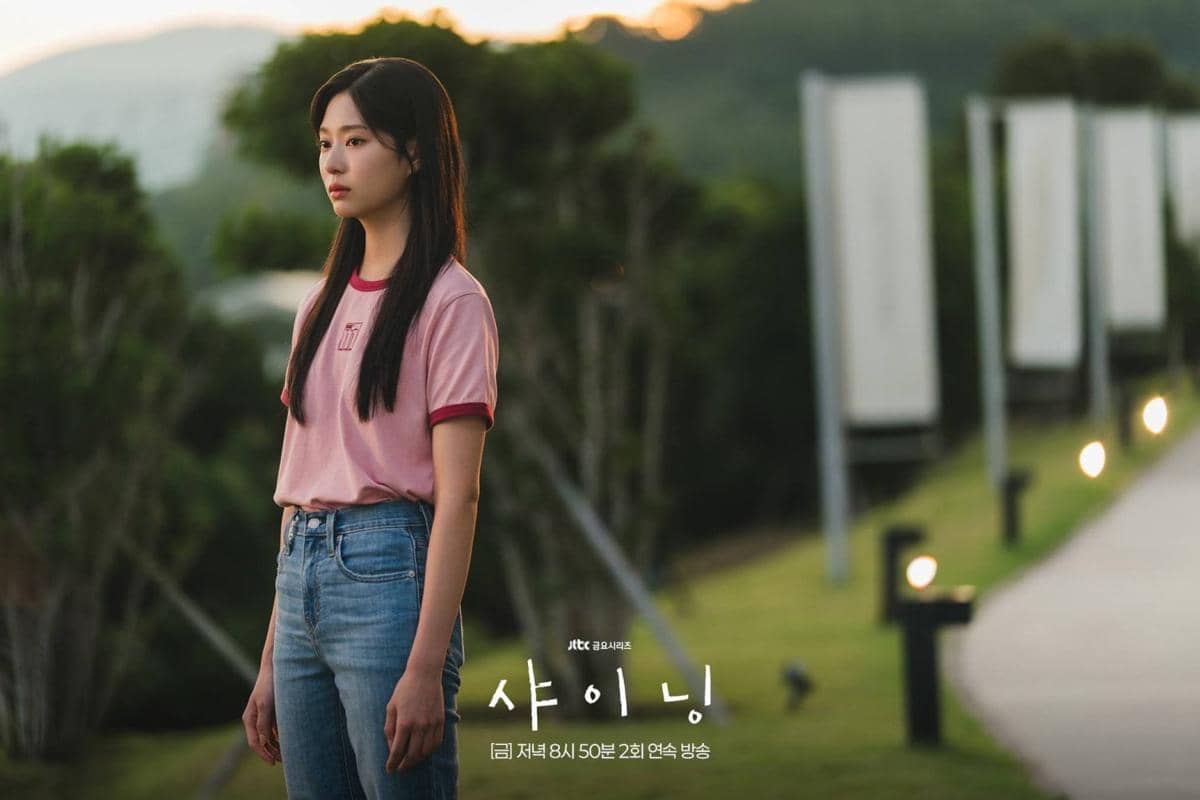 Cuplikan drama Korea Still Shining