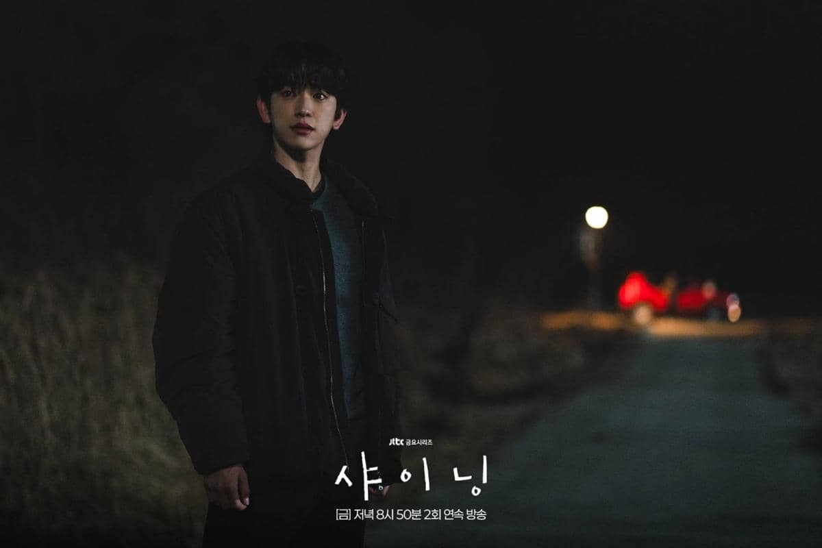 Cuplikan drama Korea Still Shining