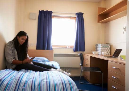 5 Gaya Slow Living Anak Kost di Kota, Hemat tapi Tetap Waras