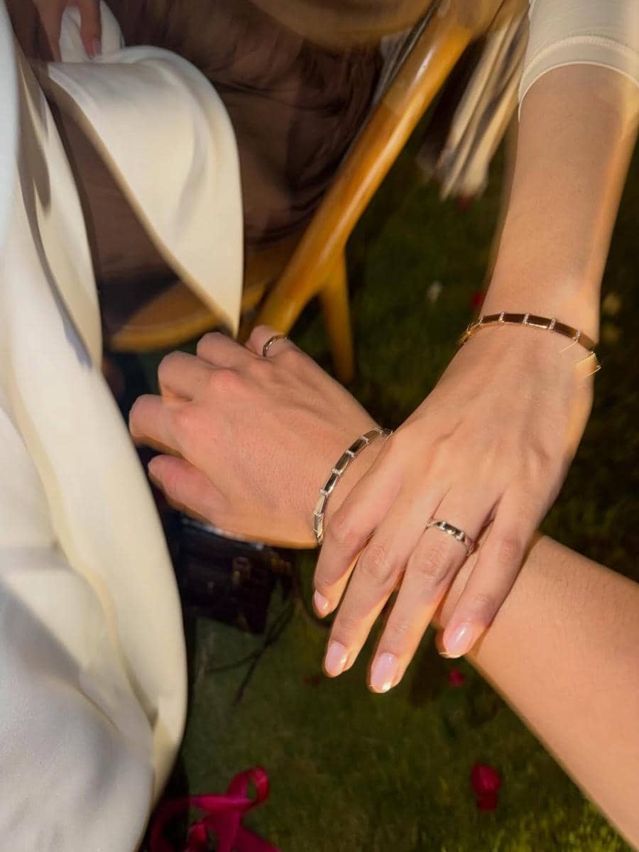 Dekorasi anniversary pernikahan Atta-Aurel