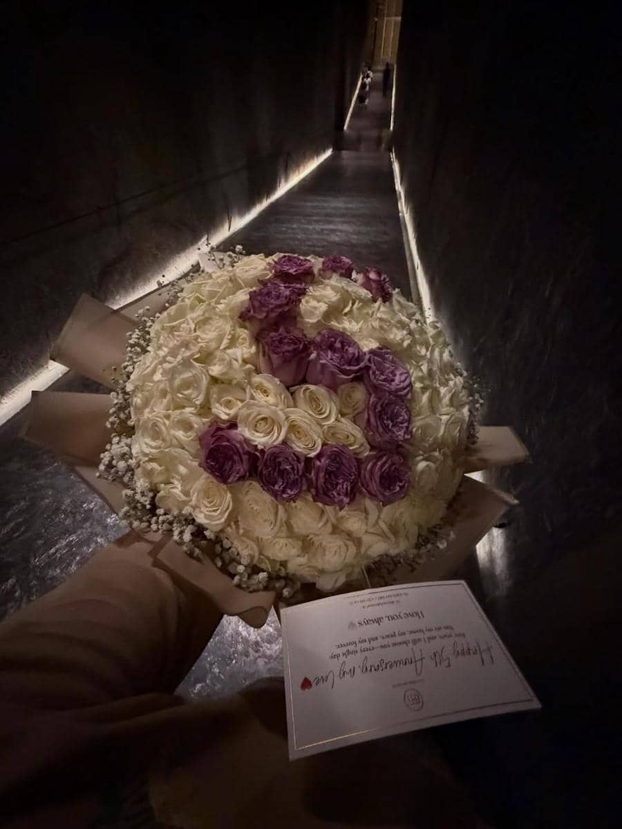 Dekorasi anniversary pernikahan Atta-Aurel