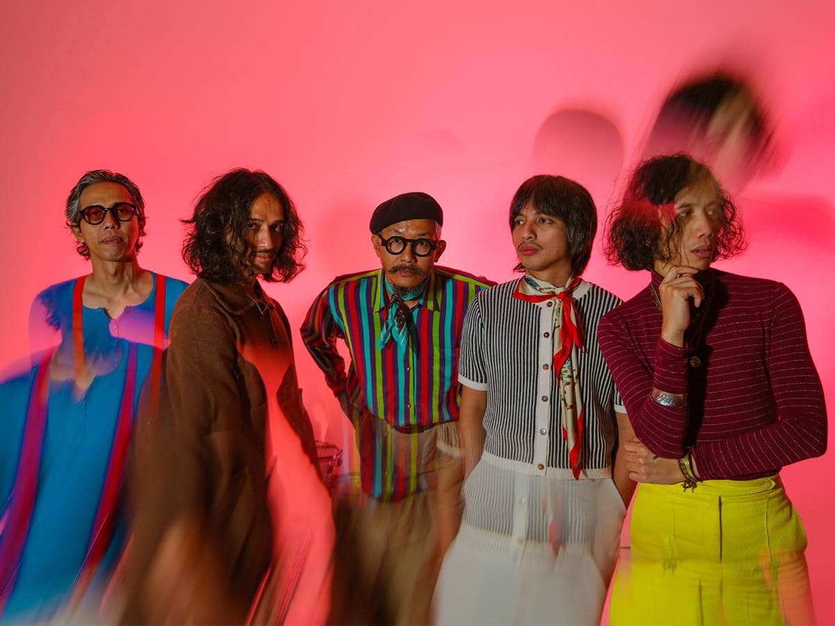 THE SIGIT Rilis Single Bread & Circus dengan Personel Baru