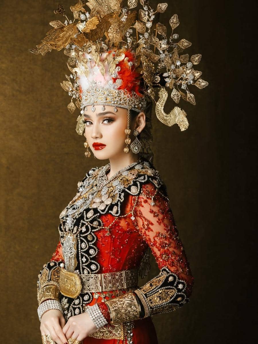 Gaya prewedding Syifa Hadju dan El Rumi