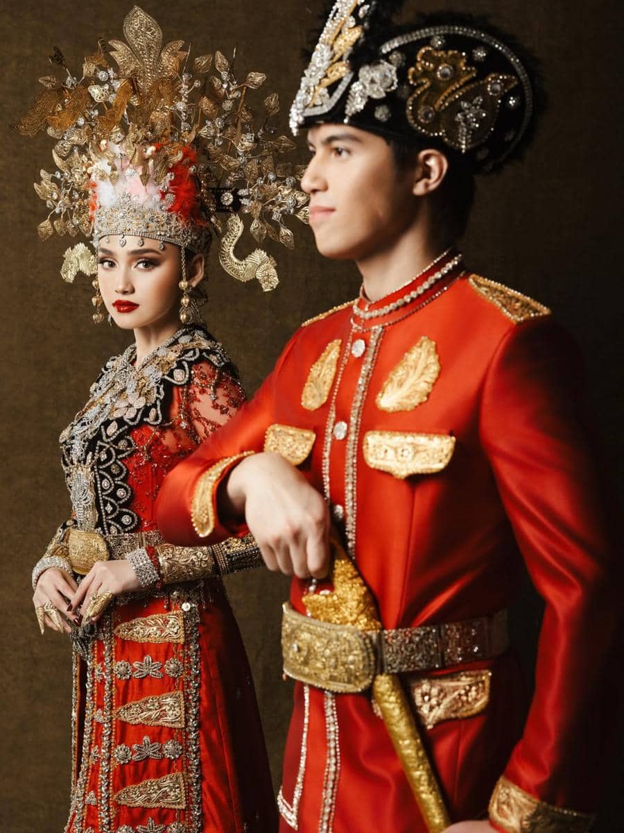 Gaya prewedding Syifa Hadju dan El Rumi
