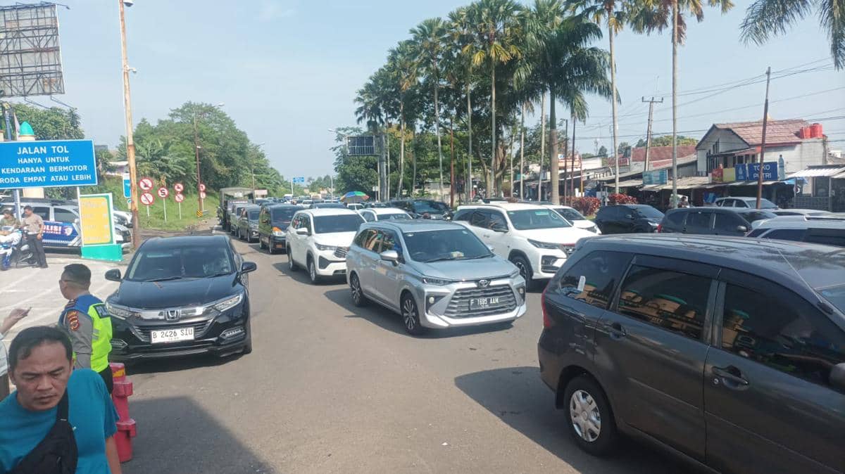 Kondisi skema one way di Gadog.jpg