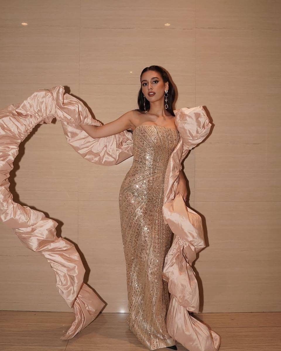 Gaya pesta cast film Ayah, ini Arahnya ke Mana, ya? 