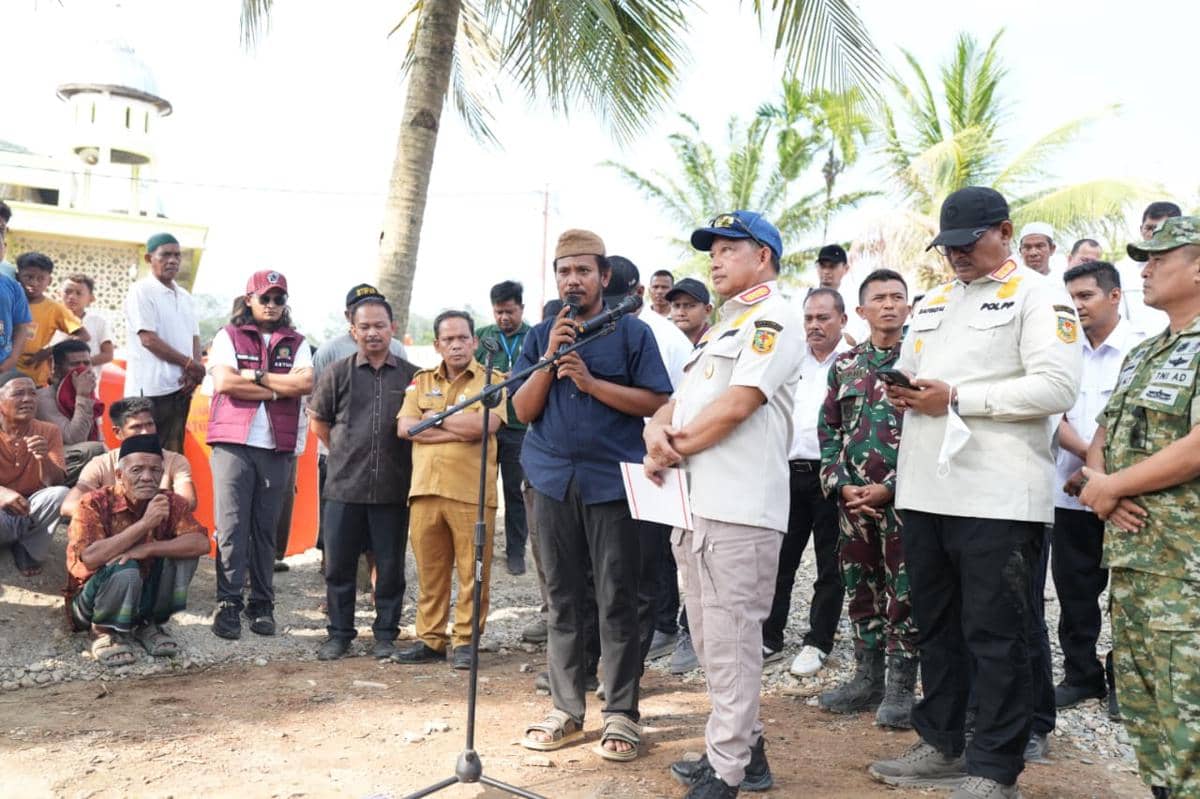 Mendagri Tito kunjungi korban banjir bandang di Aceh Tamiang