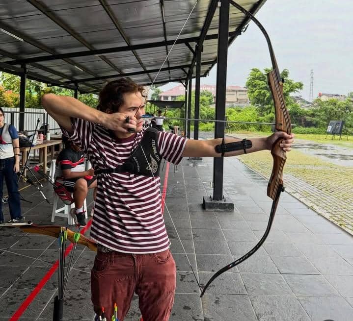 potret Tissa Biani dan Dul Jaelani panahan date