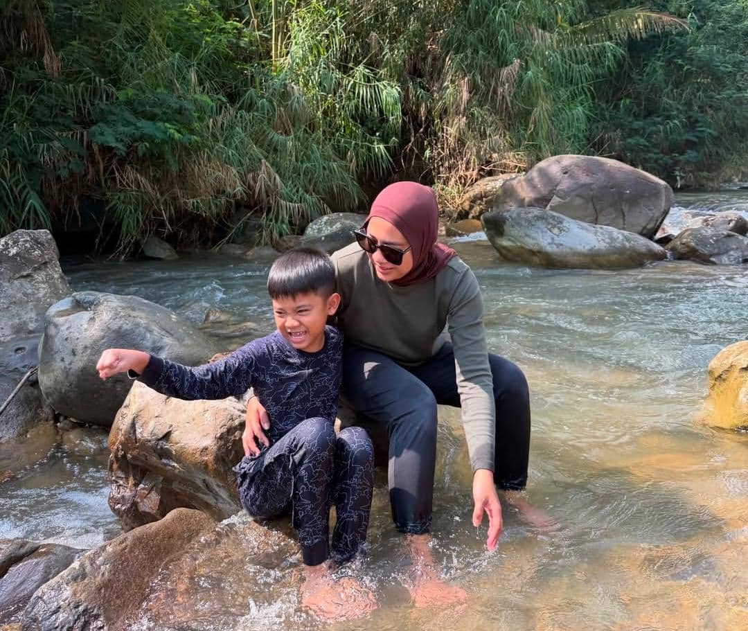 potret liburan Soleh Solihun dan keluarga di Panorama Hejo