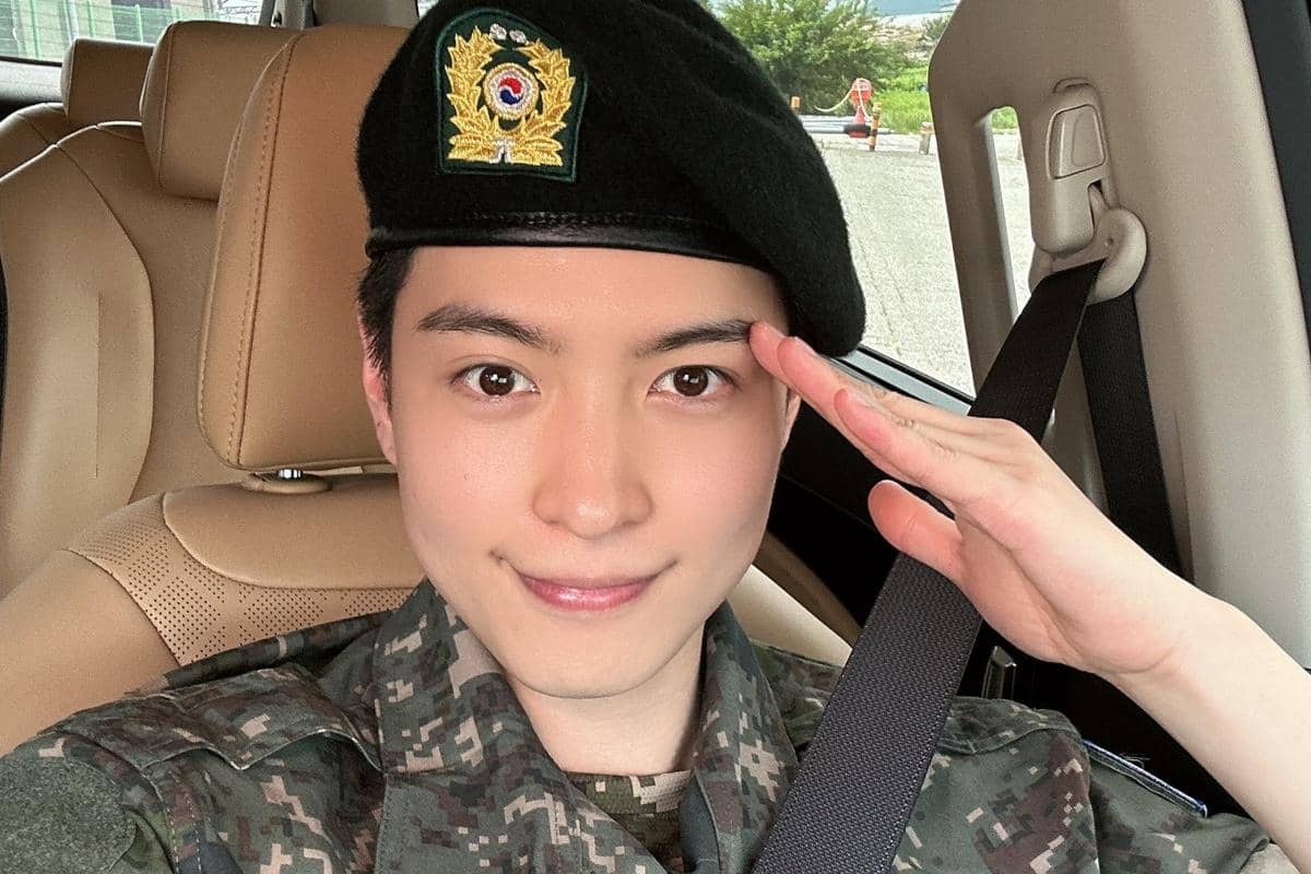 3 Idol KPop Selesai Wajib Militer Pada April 2026, Siap Comeback!