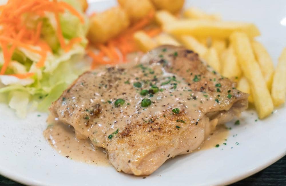 ilustrasi chicken piccata