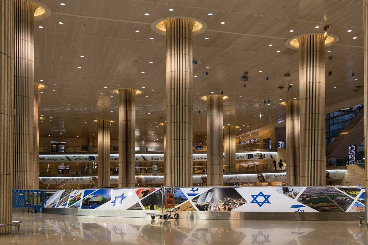Heboh Paket Berasap di Bandara Ben Gurion Israel, Diduga Bom
