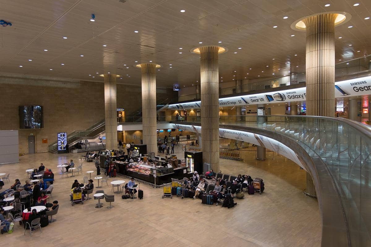 Suasana di Bandara Ben Gurion, Israel.