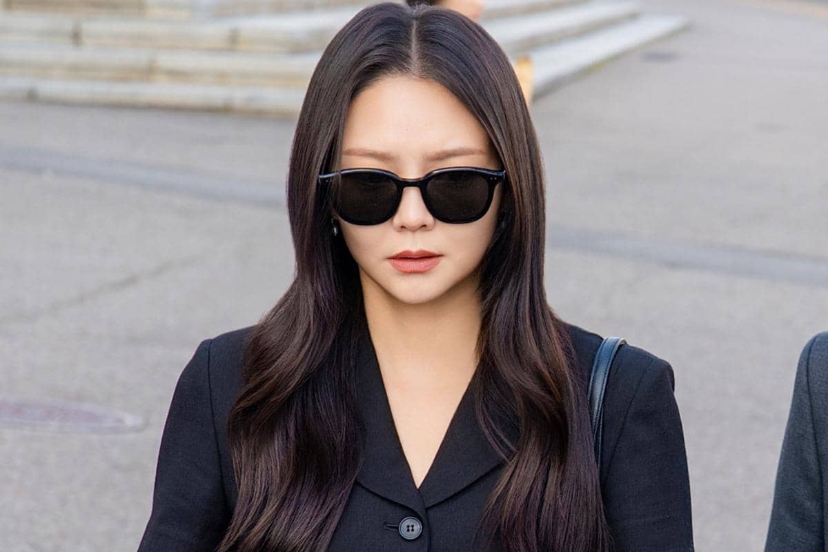 Still cut Phantom Lawyer