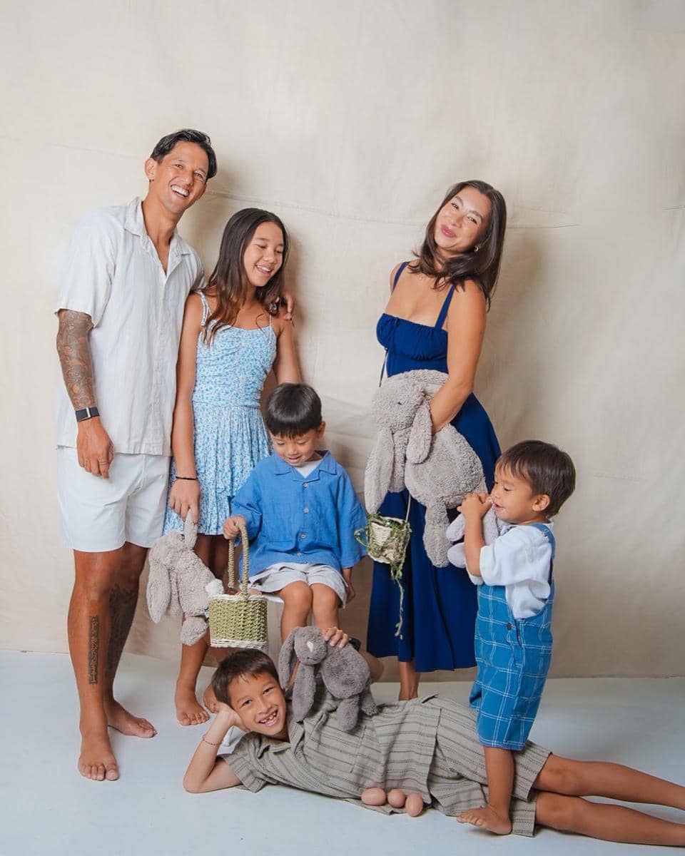 Jennifer Bachdim dan keluarga