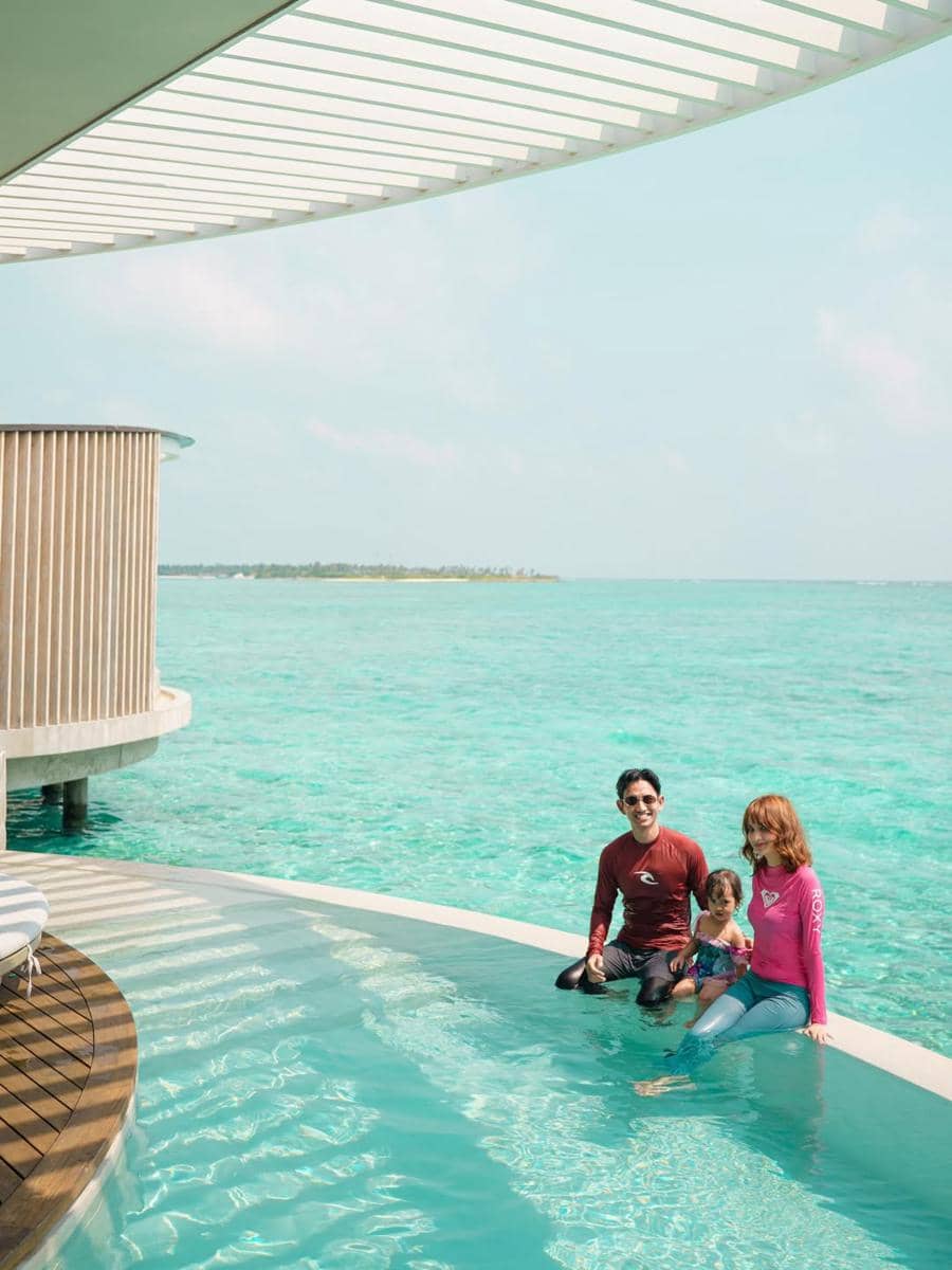 Belva Devara dan Sabrina Anggraini liburan