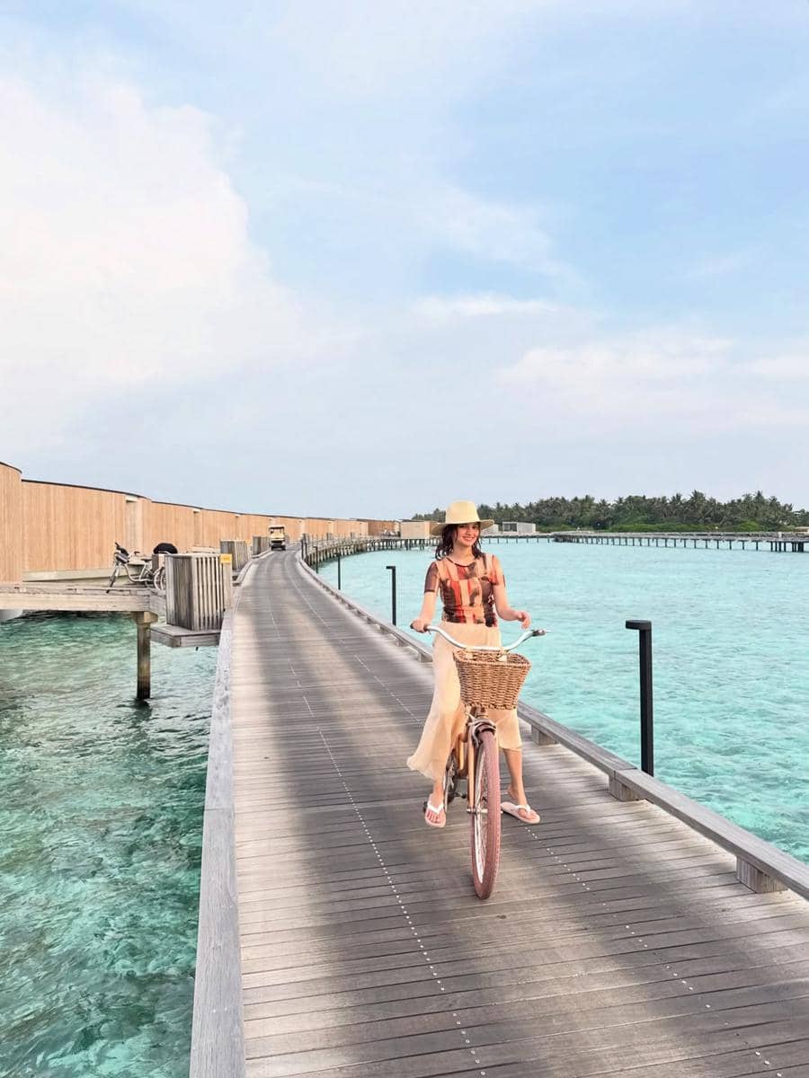 Belva Devara dan Sabrina Anggraini liburan