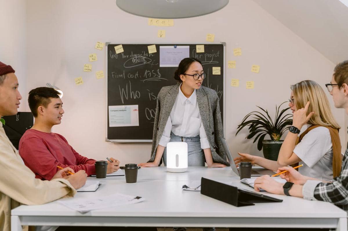 ilustrasi bos yang baik