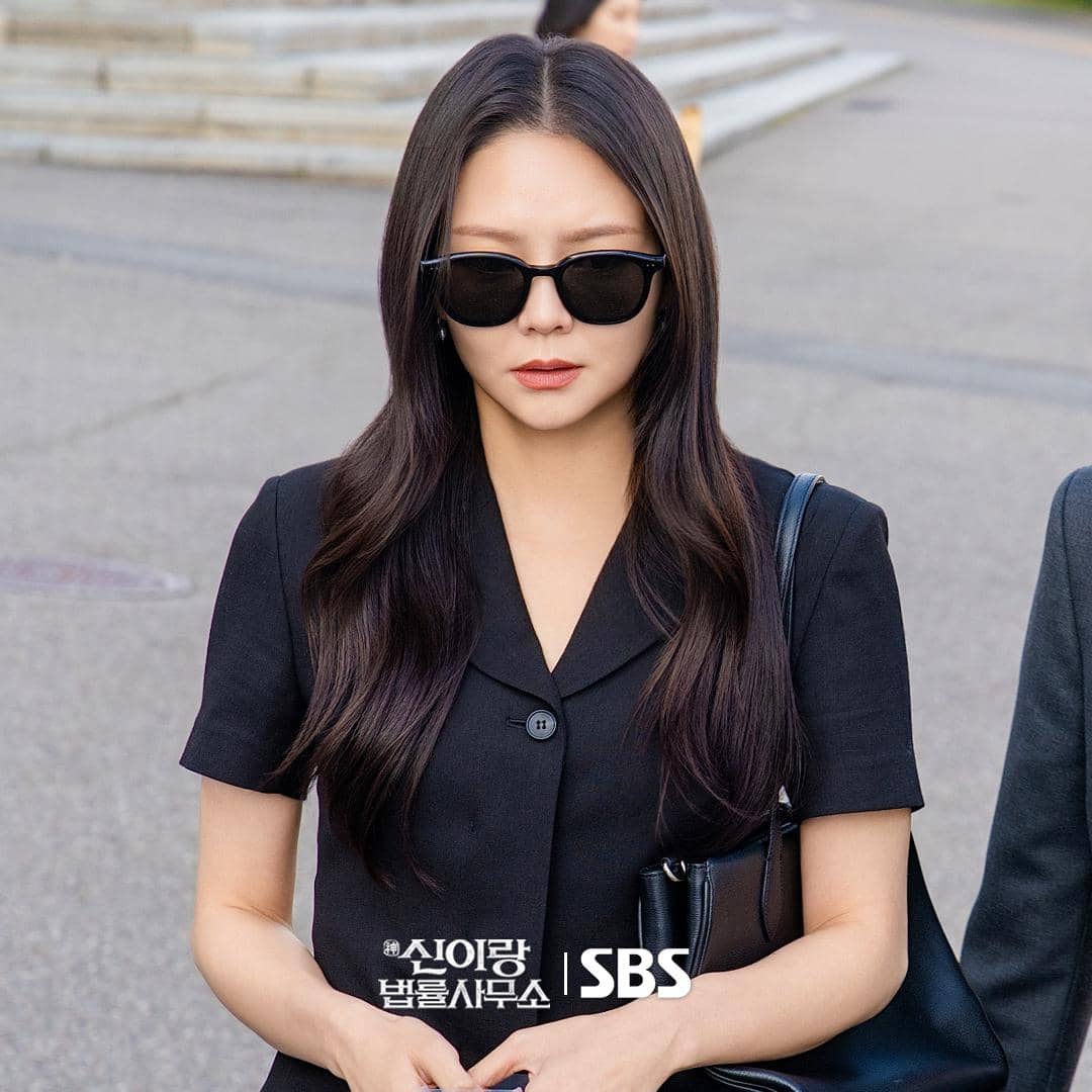 Still cut Phantom Lawyer