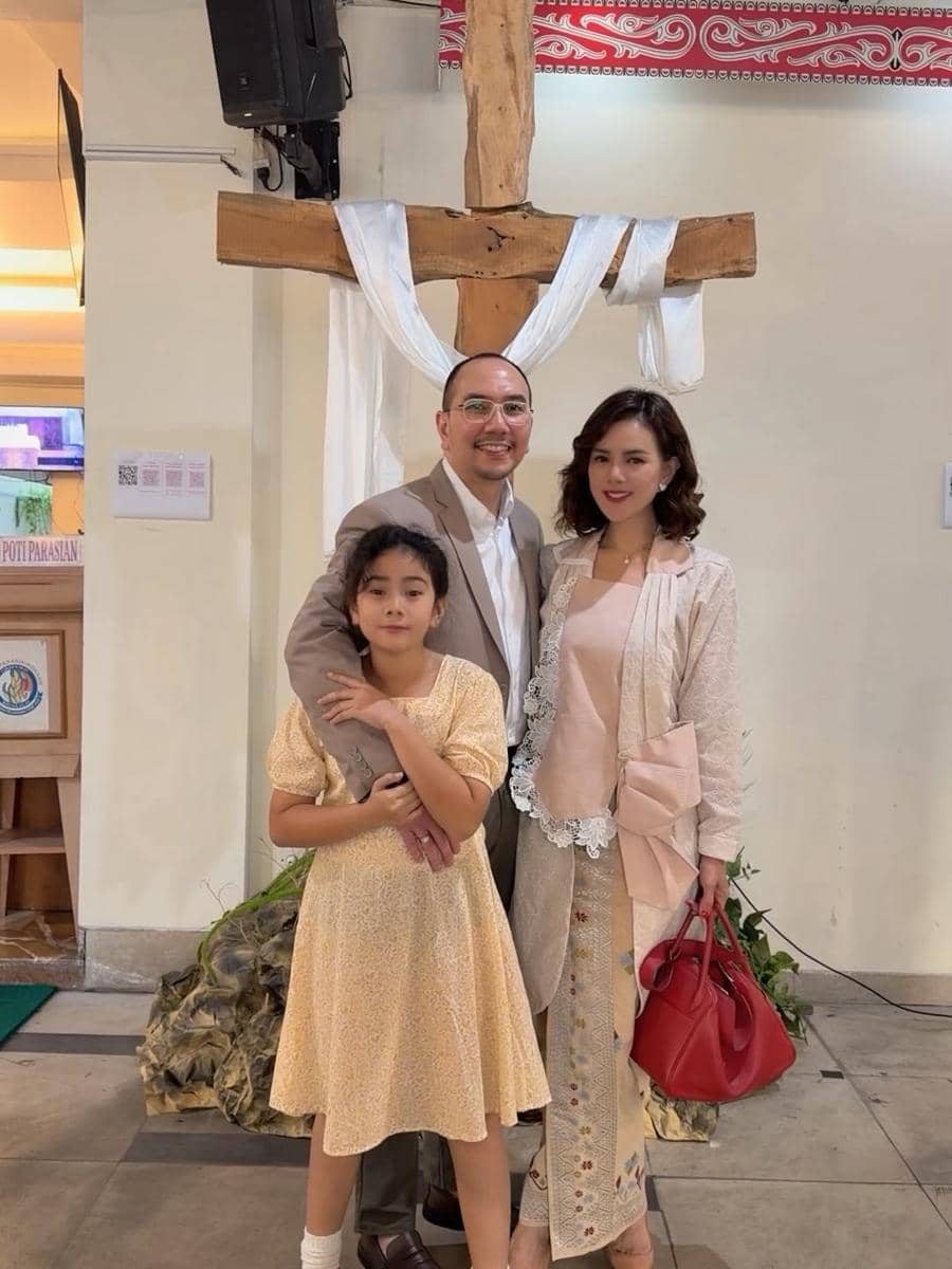 Perayaan Paskah 2026 keluarga Astrid Tiar