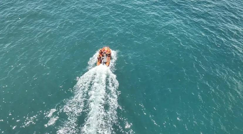 Laki-Laki Hanyut di Pantai Purnama  Setelah Menyelamatkan Teman