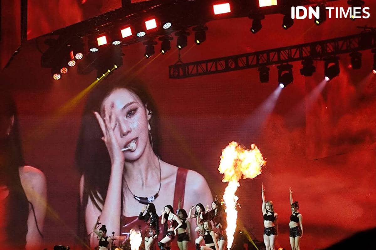 Kemunculan panggung gantung yang sukses kejutkan MY.jpg