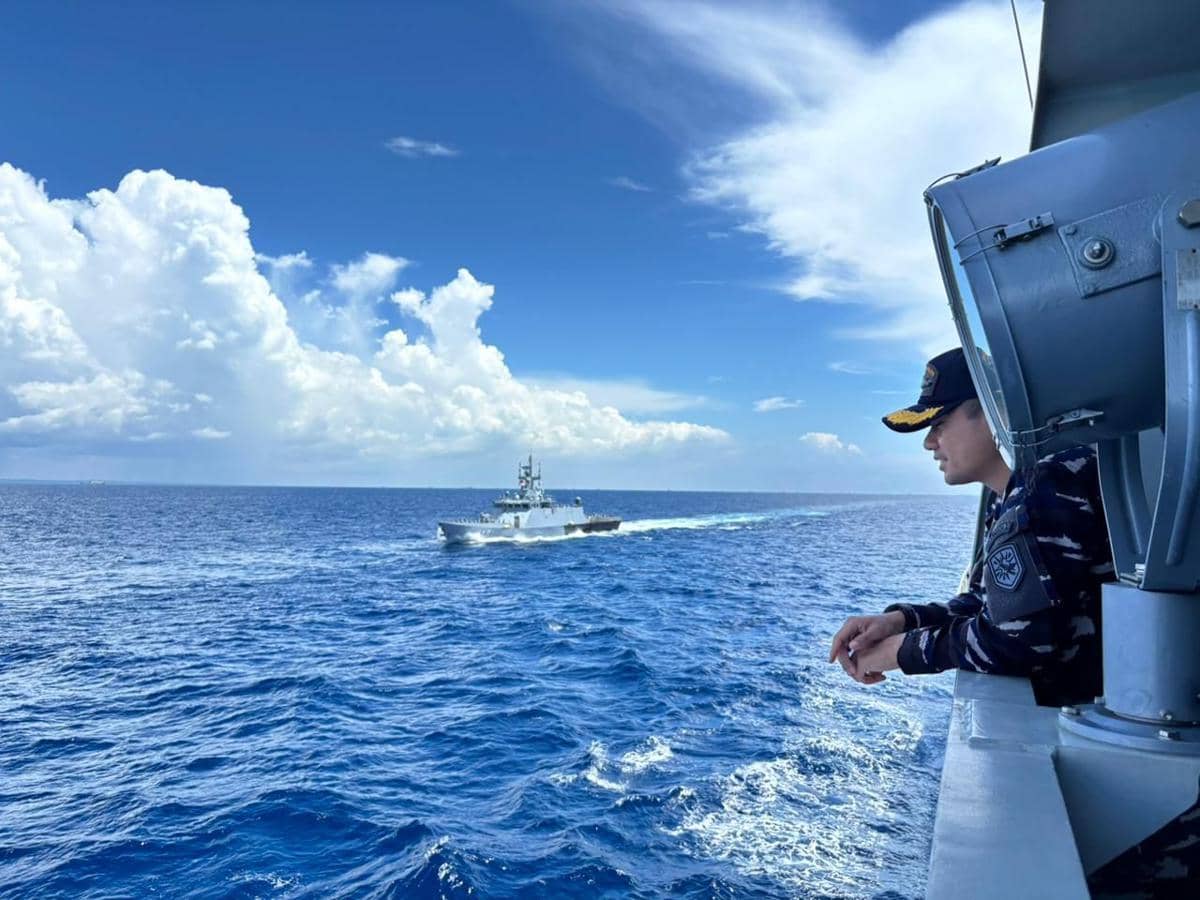 TNI AL dan AL Malaysia Gelar Latihan Bersama di Perairan Laut Jawa