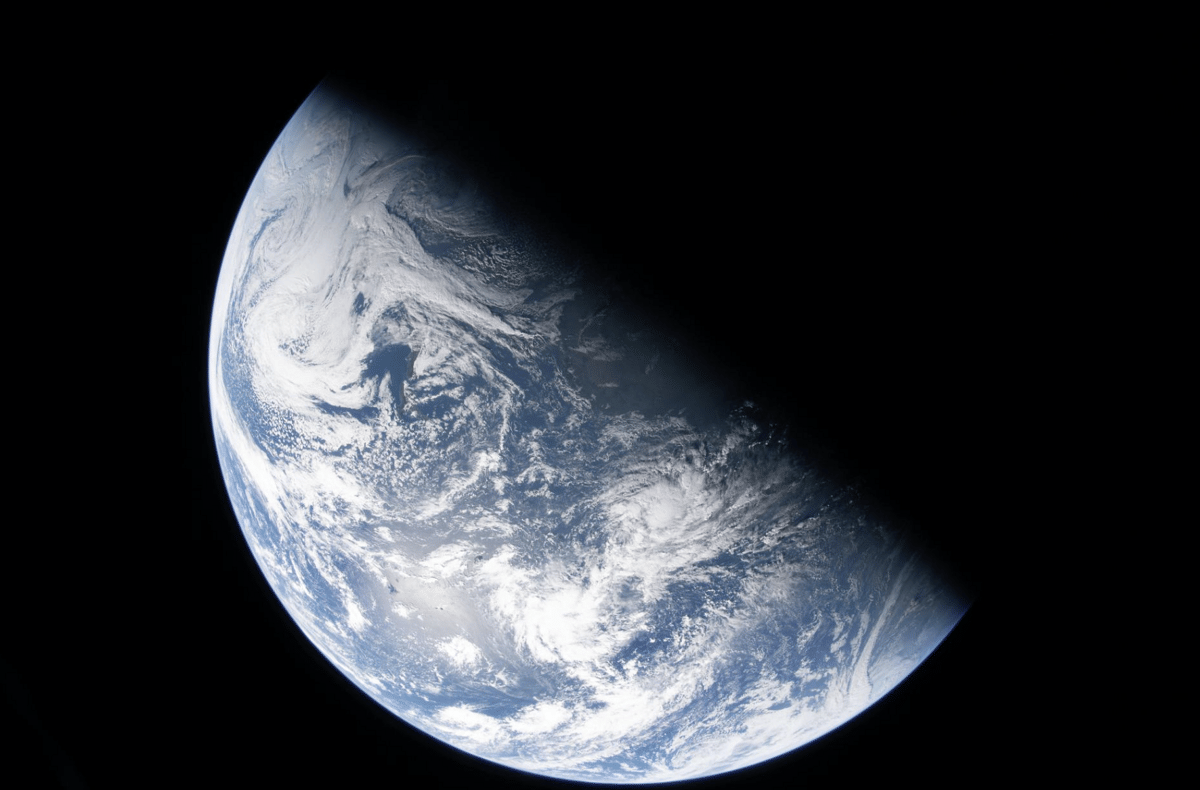 5 Foto Menakjubkan dari Misi Artemis II NASA