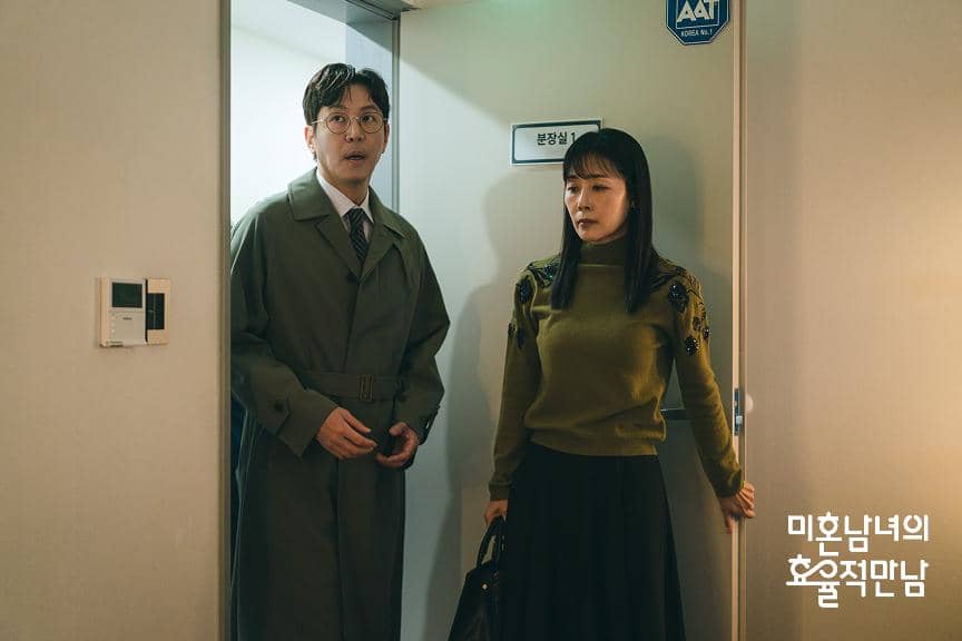 3 Pasangan yang Berpisah di Ending The Practical Guide to Love