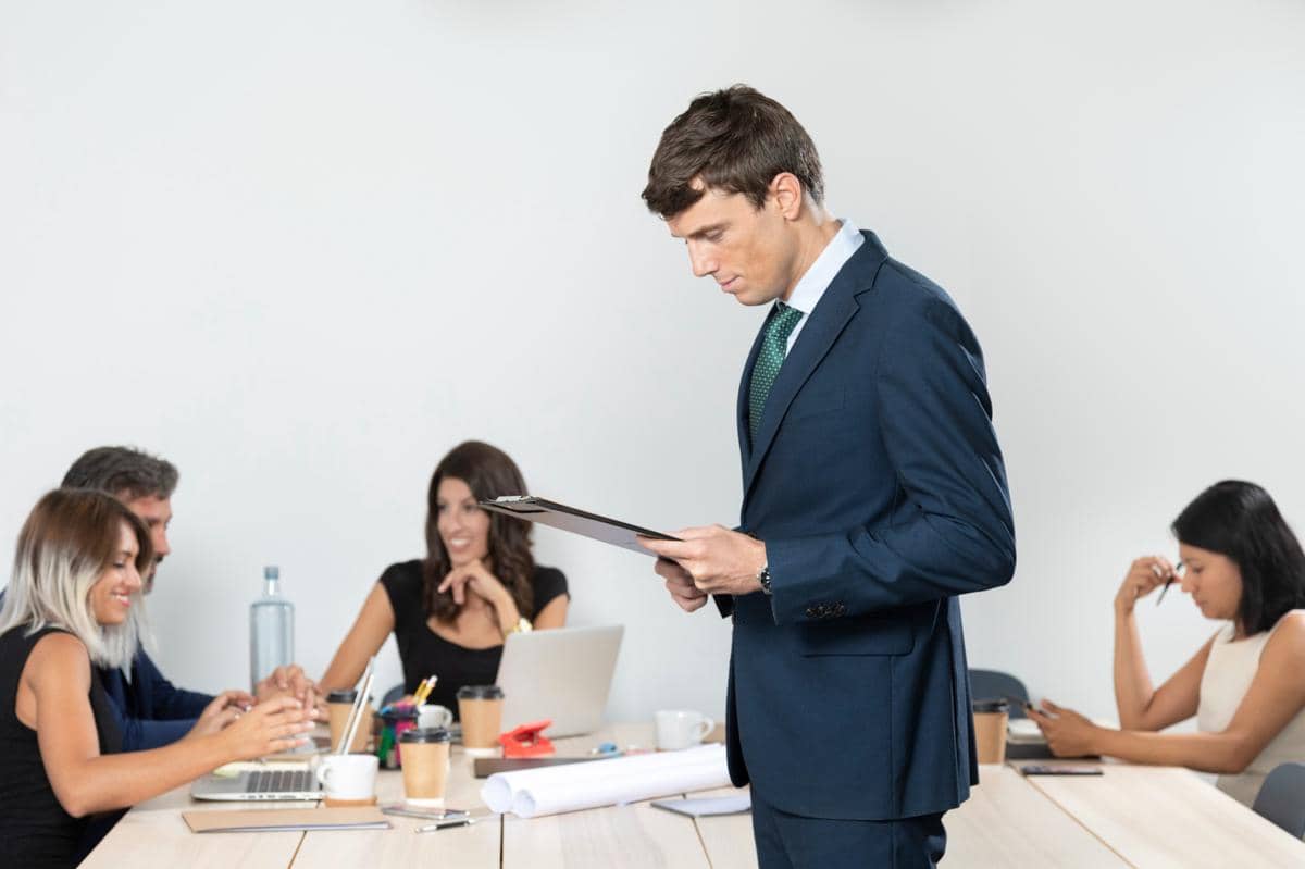 Merasa ragu menyampaikan ide