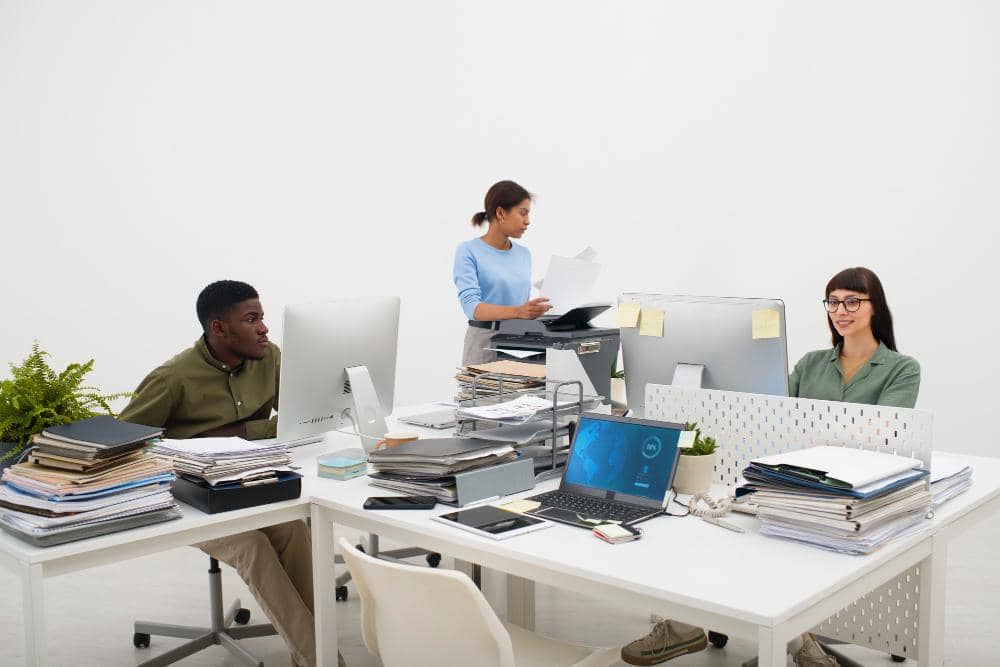 ilustrasi orang bekerja