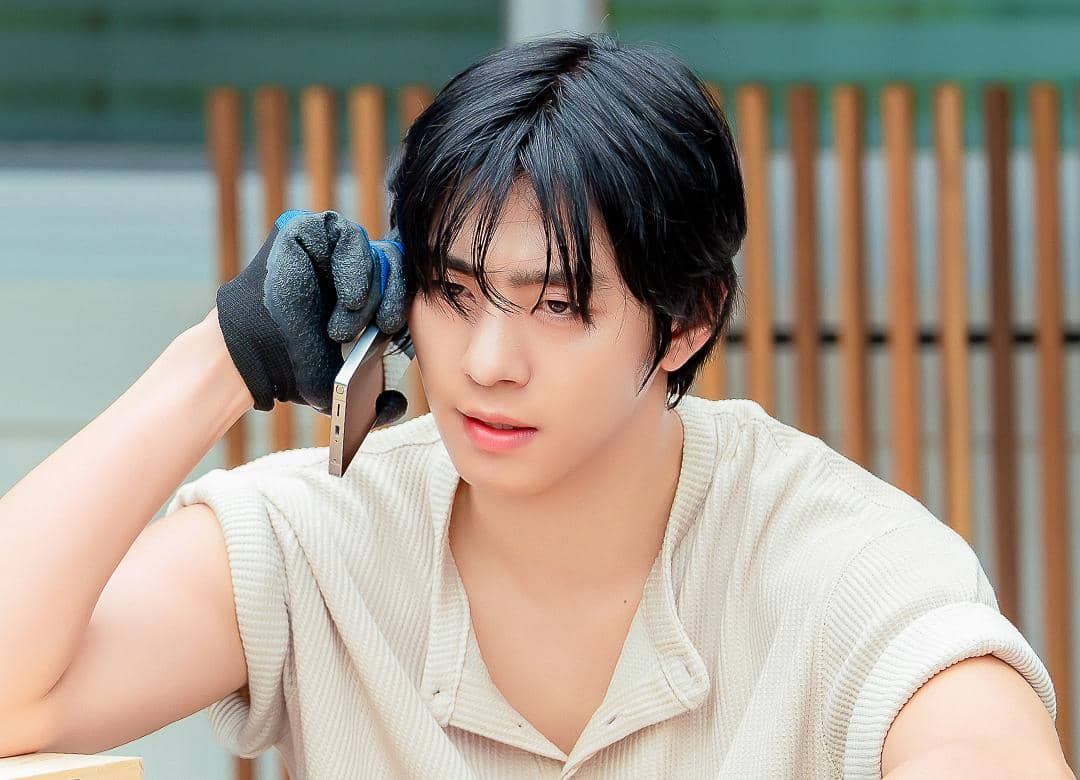 5 Daya Tarik Sold Out On You yang Bikin Susah Move On