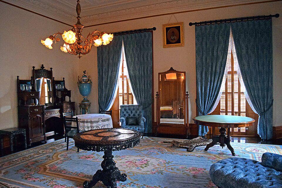 Ruang Biru Istana Iolani