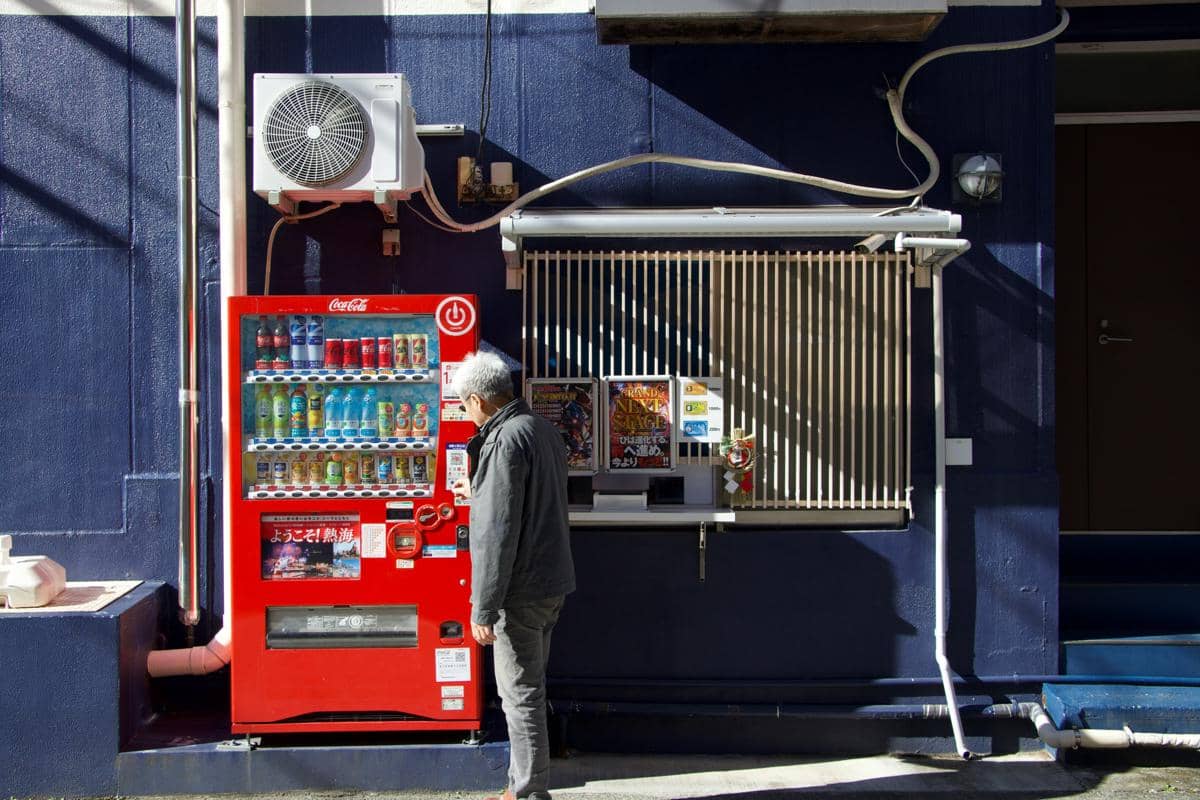 ilustrasi vending machine