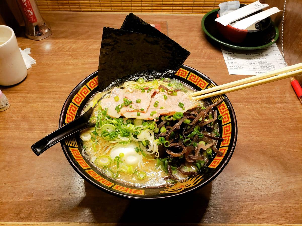 ilustrasi ramen