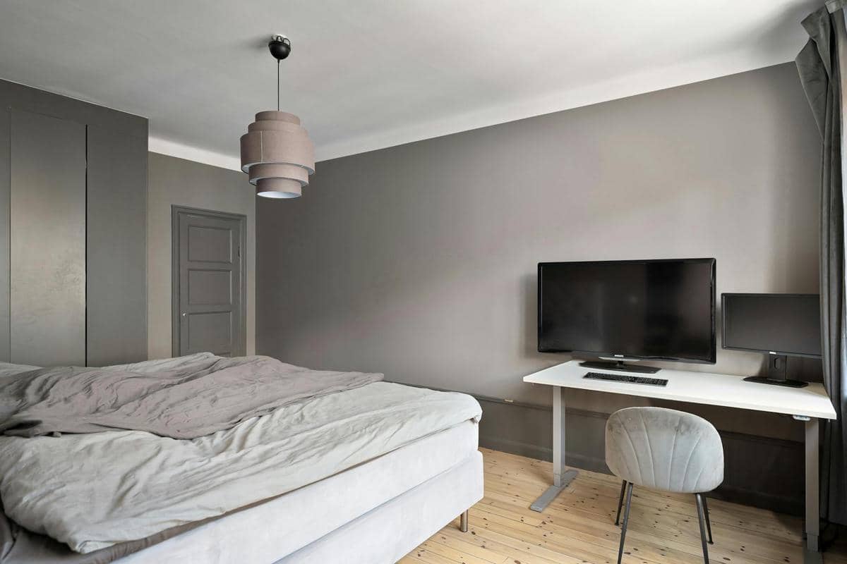 ilustrasi kamar dengan cat warna soft gray