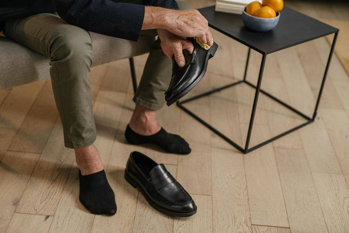 4 Rekomendasi Penny Loafers Merek Lokal di Bawah Rp1 Juta, Kulit Asli!