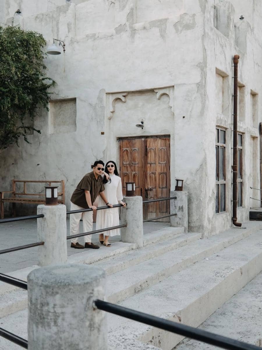 Photoshoot Febby Rastanty dan suami di kota wisata Al Seef