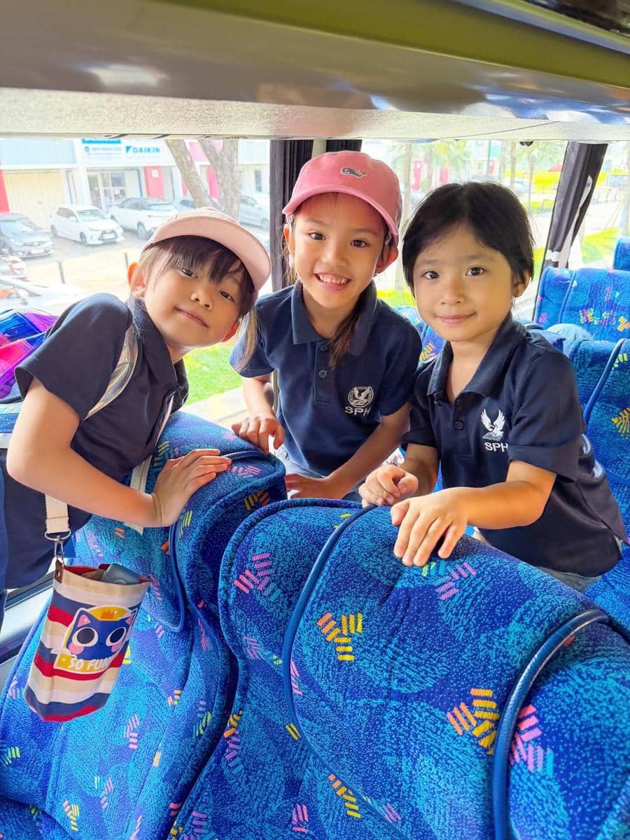 Claire anak Shandy Aulia ikut school trip