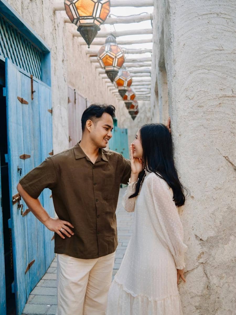 Photoshoot Febby Rastanty dan suami di kota wisata Al Seef