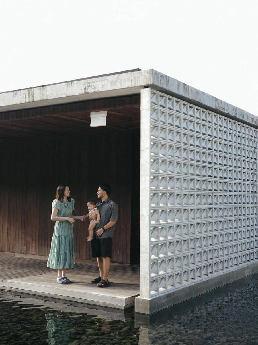 Keluarga Aaliyah dan Thariq berlibur di Bali