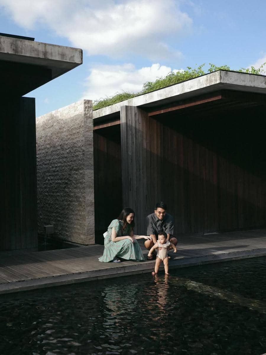 Keluarga Aaliyah dan Thariq berlibur di Bali