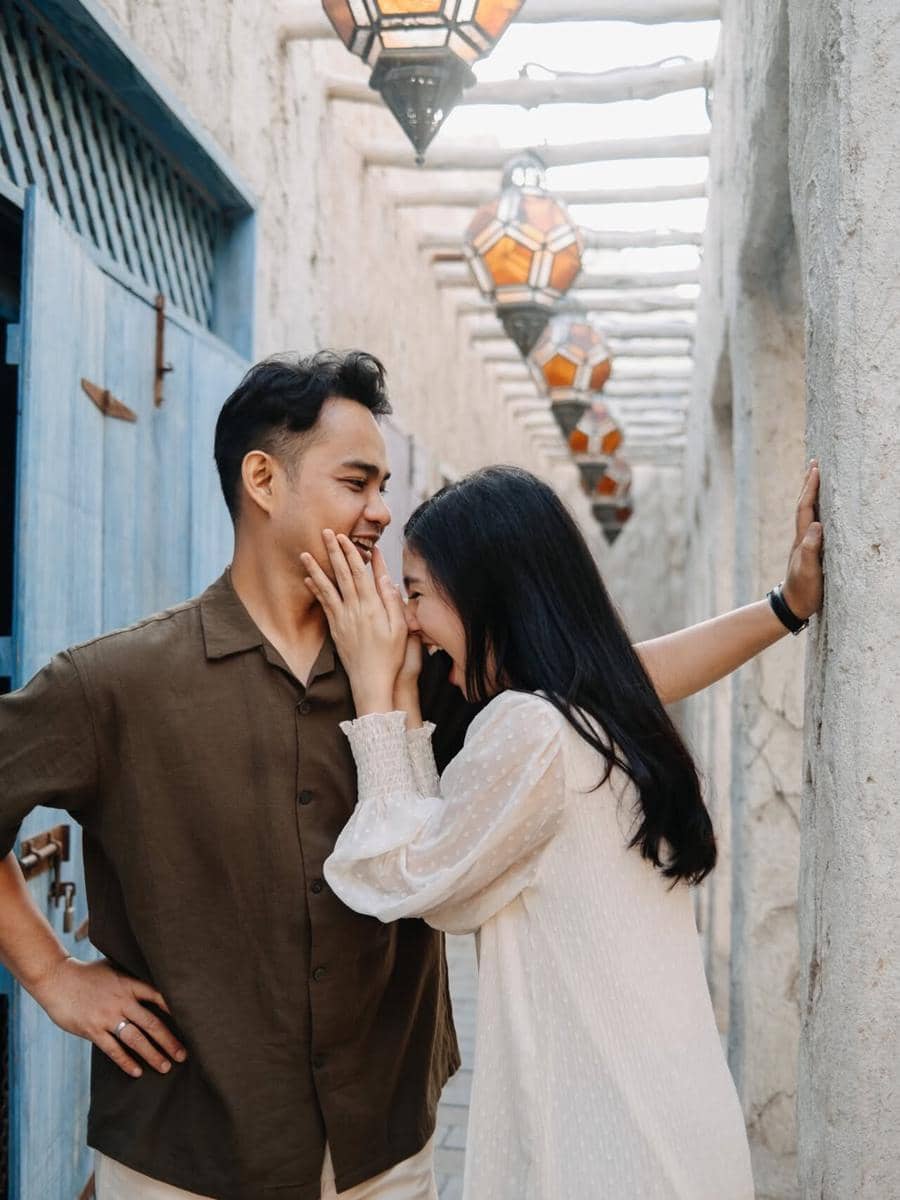 Photoshoot Febby Rastanty dan suami di kota wisata Al Seef