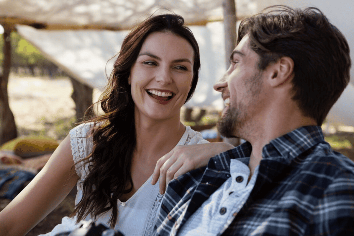 5 Zodiak dengan Aura Calming yang Membuat Nyaman, Bikin Sekitar Damai!