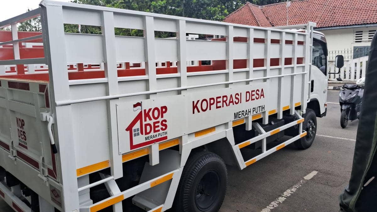 34 Truk Operasional Disalurkan untuk Koperasi Merah Putih di Lebak (Dok. IDN Times/nda)