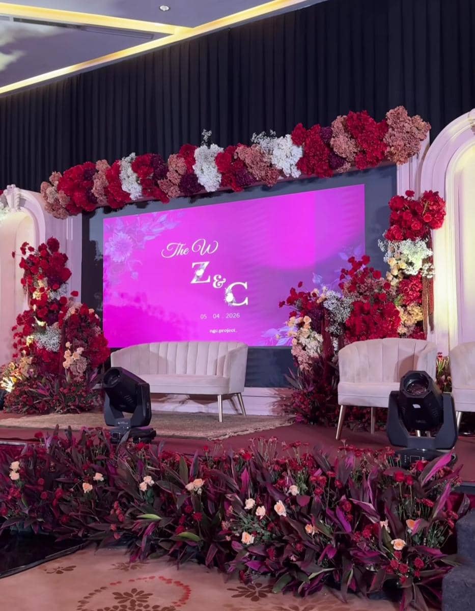 Resepsi pernikahan Cimoy Nuraini